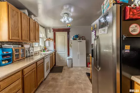 524 2nd St, Lacon, IL 61540 photo 9