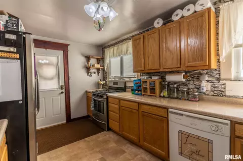 524 2nd St, Lacon, IL 61540 photo 8