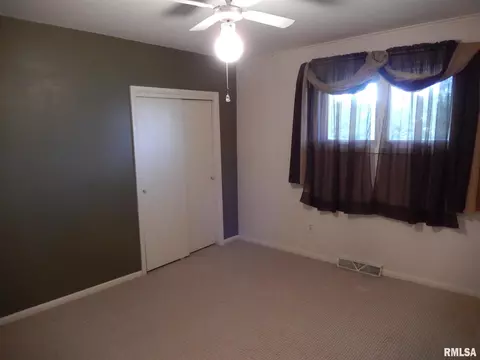 1501 S Candy Ln, Macomb, IL 61455 photo 20