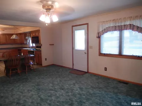 1501 S Candy Ln, Macomb, IL 61455 photo 7