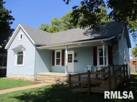 811 2nd St, Henry, IL 61537 photo 1
