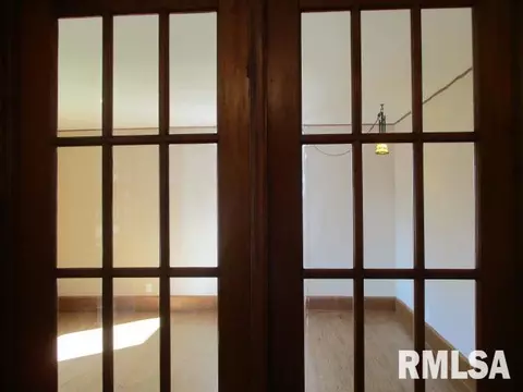 811 2nd St, Henry, IL 61537 photo 11