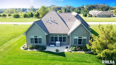 6205 W Creekside Dr, Edwards, IL 61528 photo 3
