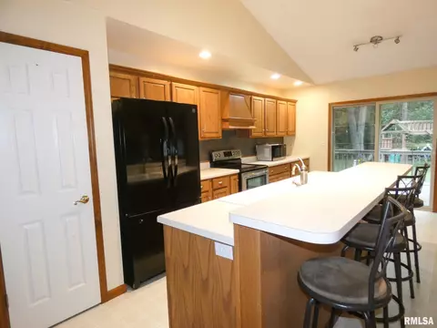 9525 W Guinivere Dr, Mapleton, IL 61547 photo 8
