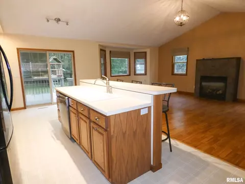 9525 W Guinivere Dr, Mapleton, IL 61547 photo 10