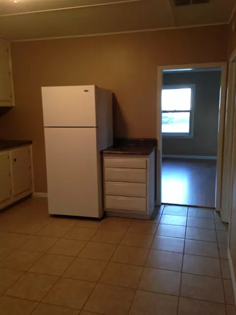 1345 E Carroll St, Macomb, IL 61455 photo 9
