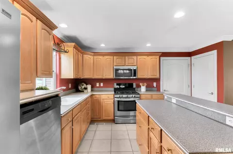 104 Windsor Dr, Germantown Hills, IL 61548 photo 17