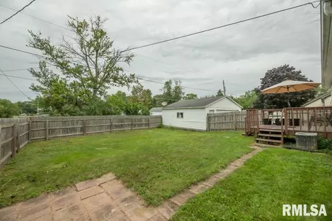 215 W Bertram St, Metamora, IL 61548 photo 6