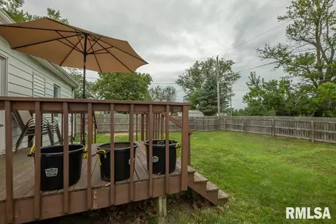 215 W Bertram St, Metamora, IL 61548 photo 8