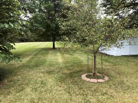 113 Doe Run, Macomb, IL 61455 photo 8