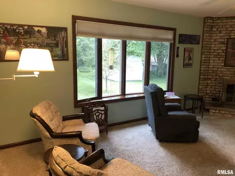 113 Doe Run, Macomb, IL 61455 photo 26