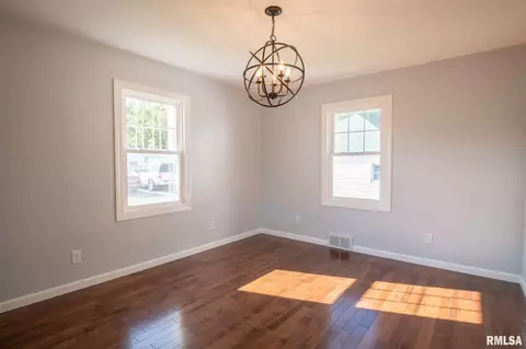 615 E Mount Vernon, Metamora, IL 61548 photo 14