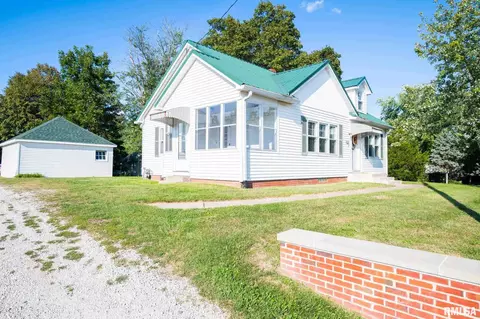 615 E Mount Vernon, Metamora, IL 61548 photo 2