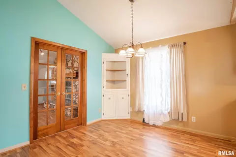 519 E Pine St, Metamora, IL 61548 photo 6