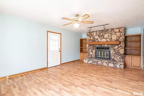519 E Pine St, Metamora, IL 61548 photo 16