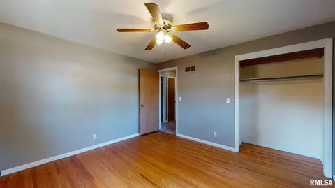 940 E Madison St, Morton, IL 61550 photo 23