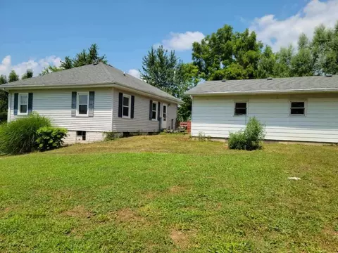 9524 S Mapleton Rd, Mapleton, IL 61547 photo 2