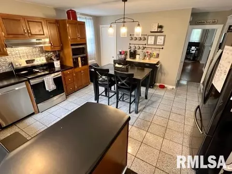409 S Lafayette St, Macomb, IL 61455 photo 23