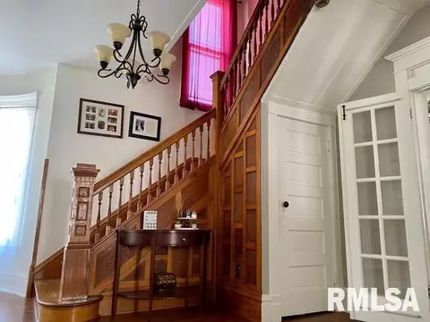 409 S Lafayette St, Macomb, IL 61455 photo 10
