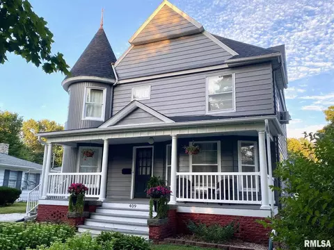409 S Lafayette St, Macomb, IL 61455 photo 2