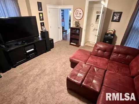 409 S Lafayette St, Macomb, IL 61455 photo 28