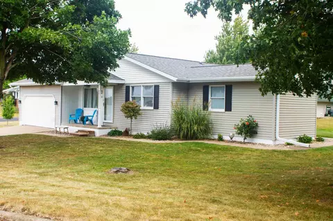 901 Oakwood Dr, Eureka, IL 61530 photo 33