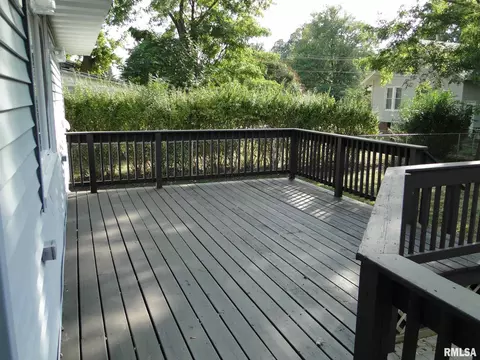 526 S Johnson St, Macomb, IL 61455 photo 18