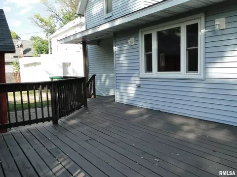 526 S Johnson St, Macomb, IL 61455 photo 17