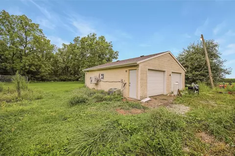 29335 E Big Barn Rd, Canton, IL 61520 photo 21