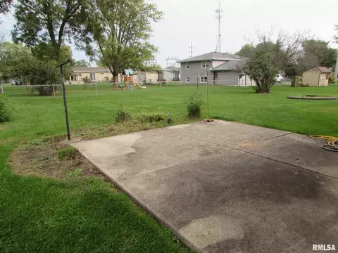 217 E Pine St, Metamora, IL 61548 photo 29
