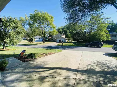 625 Meadow Dr, Macomb, IL 61455 photo 42