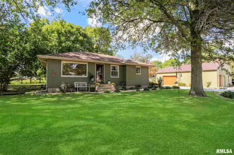 8115 N Kickapoo Edwards Rd, Edwards, IL 61528 photo 1