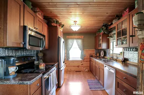 8115 N Kickapoo Edwards Rd, Edwards, IL 61528 photo 11
