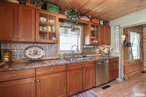 8115 N Kickapoo Edwards Rd, Edwards, IL 61528 photo 12