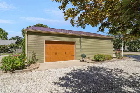 8115 N Kickapoo Edwards Rd, Edwards, IL 61528 photo 24