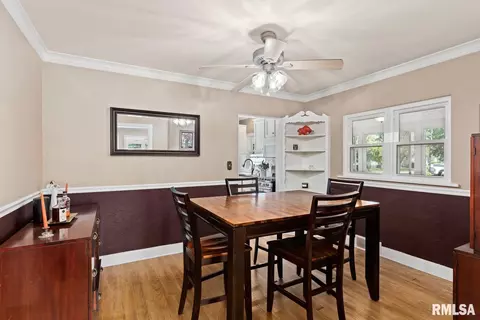 327 N Kickapoo Ter, Peoria, IL 61604 photo 11