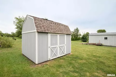 1004 S Oak St, Delavan, IL 61734 photo 35
