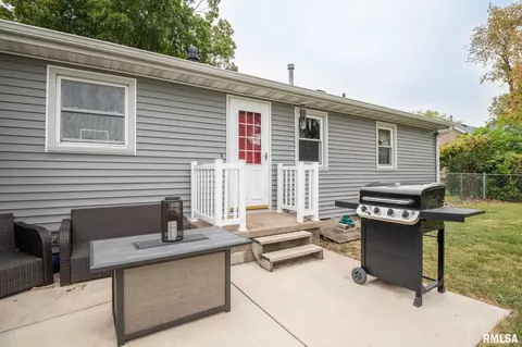 1004 S Oak St, Delavan, IL 61734 photo 45