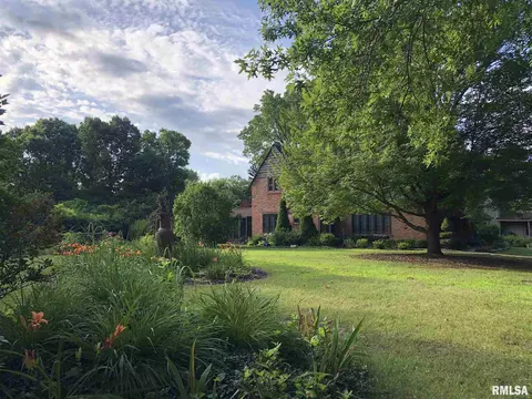 311 S Randolph St, Macomb, IL 61455 photo 44