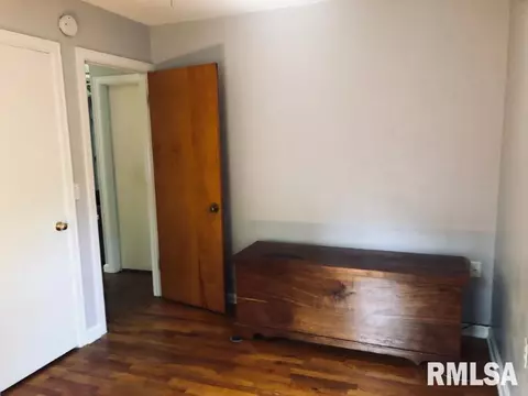 615 S Campbell St, Macomb, IL 61455 photo 5