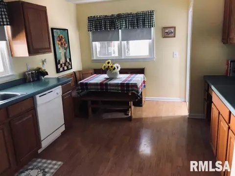 615 S Campbell St, Macomb, IL 61455 photo 12