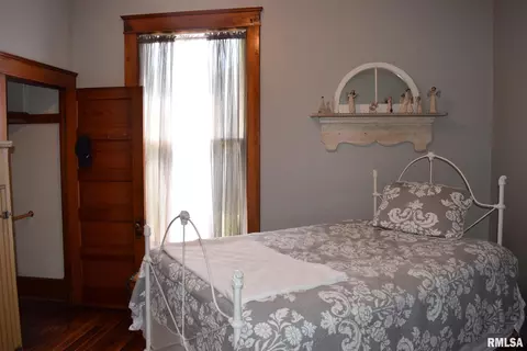 446 E Walnut St, Washburn, IL 61570 photo 26
