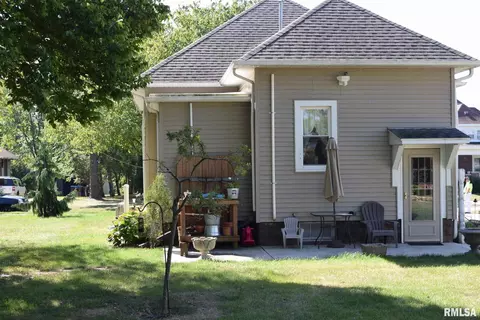 446 E Walnut St, Washburn, IL 61570 photo 43