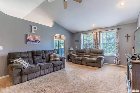 10517 W Sir Galahad Ct, Mapleton, IL 61547 photo 3