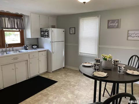 316 Edgewood St, Morton, IL 61550 photo 10