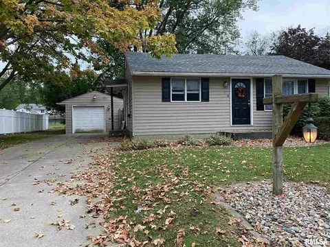 316 Edgewood St, Morton, IL 61550 photo 2