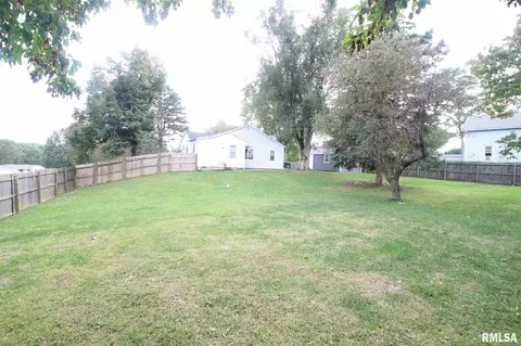 426 Old Germantown Rd, Germantown Hills, IL 61548 photo 24