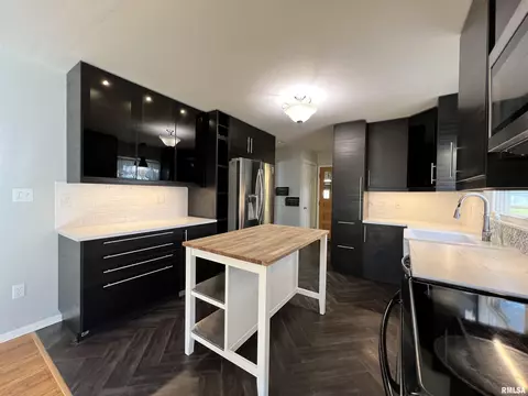 803 W Mcdonough St, Macomb, IL 61455 photo 10
