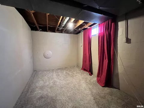 803 W Mcdonough St, Macomb, IL 61455 photo 21
