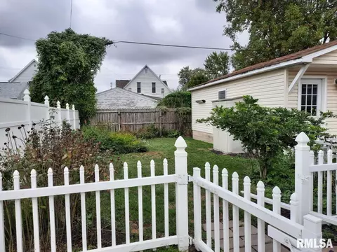113 E Myrtle St, Canton, IL 61520 photo 46